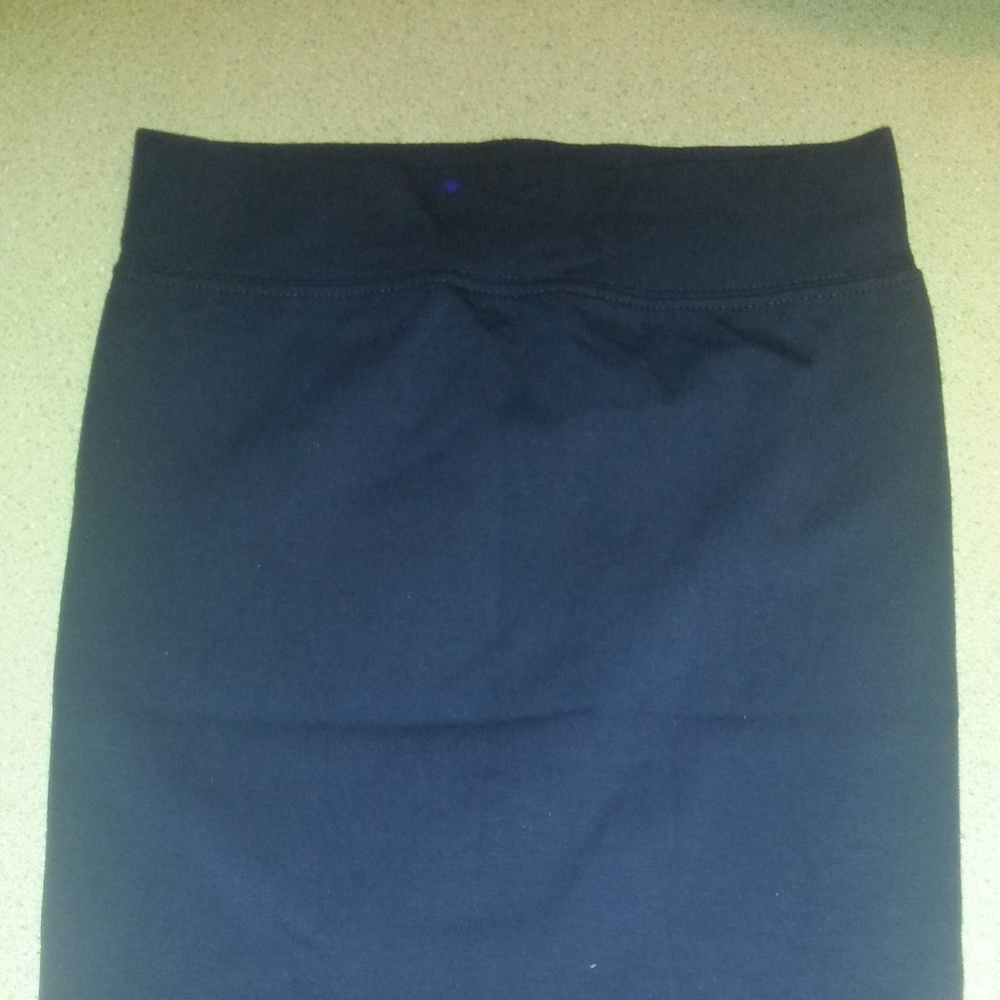 NEW Ruum Pencil Stretch Skirt Dark Blue